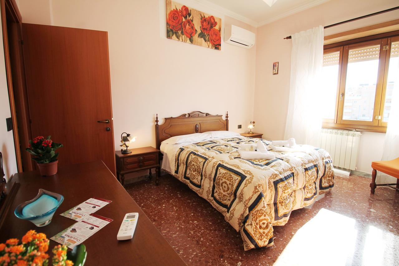 Monteverde Bright Apartment With Garage Roma Exterior foto