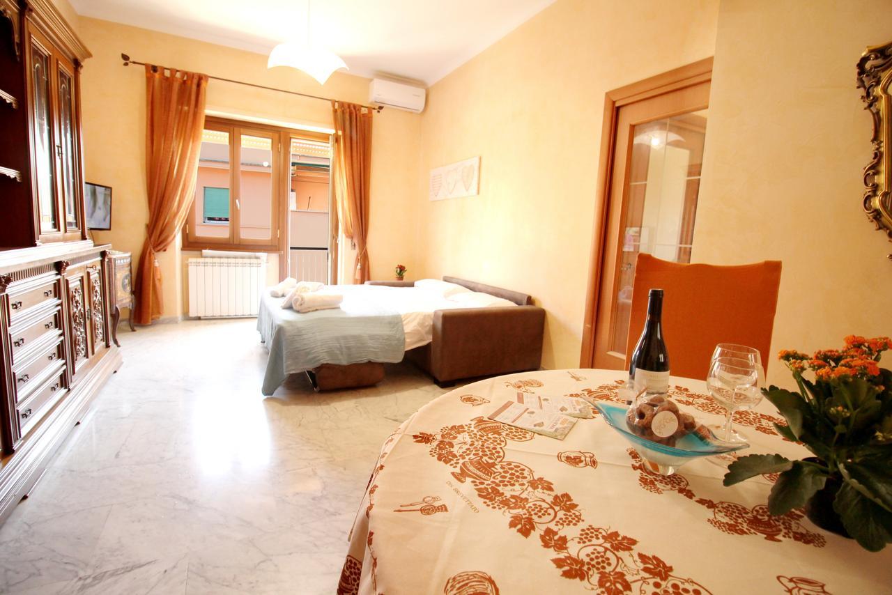 Monteverde Bright Apartment With Garage Roma Exterior foto